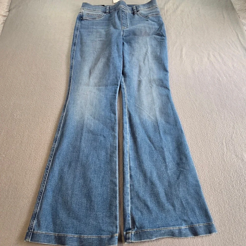Spanx Flare Jeans Womens XL Stonewashed Blue High Rise Shaping Stretch 20960R - Picture 1 of 9